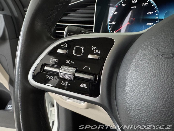 Mercedes-Benz Ostatní modely GLE 300d 4M*AMG*AirMatic*REZE 2020