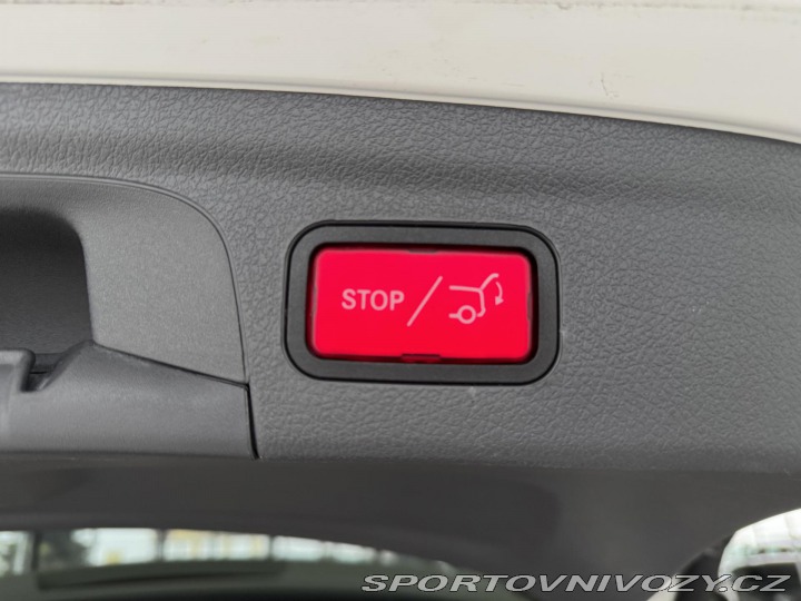 Mercedes-Benz Ostatní modely GLE 300d 4M*AMG*AirMatic*REZE 2020