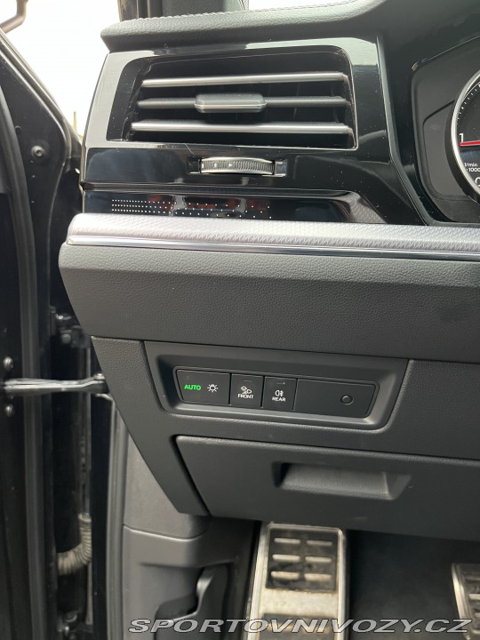 Volkswagen Ostatní modely Touareg V8 TDI R-Line 2019