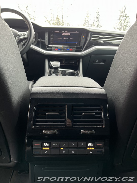 Volkswagen Ostatní modely Touareg V8 TDI R-Line 2019