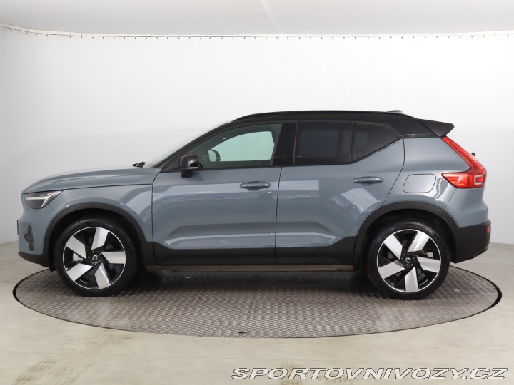 Volvo Ostatní modely XC40  Recharge Twin Motor 2023