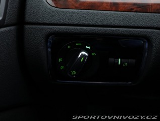 Škoda Superb Elegance 3.6 FSI V6 2011