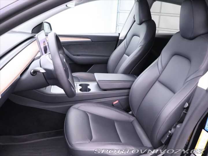 Tesla Model Y Performance 393kW DPH 2022