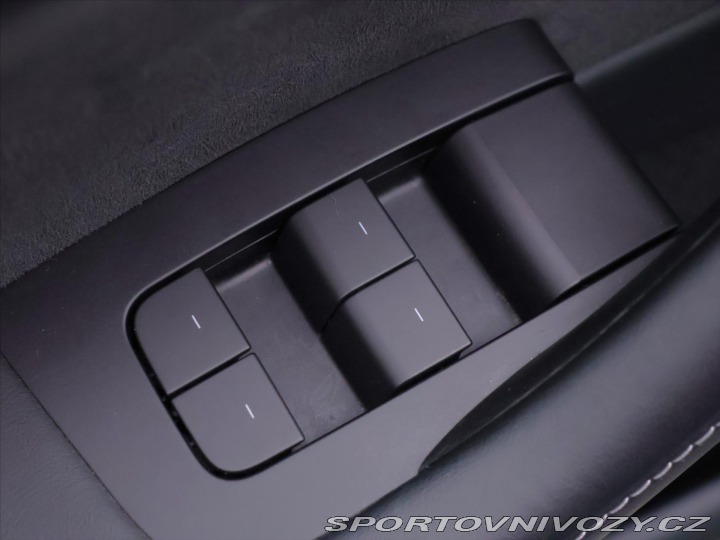 Tesla Model Y Performance 393kW DPH 2022