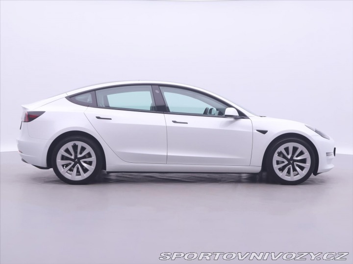 Tesla Model 3 0,0 Long Range AWD refres 2021