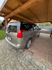 Peugeot Ostatní modely 5008 2,0   HDi - automat 1800