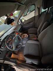 Peugeot Ostatní modely 5008 2,0   HDi - automat 1800