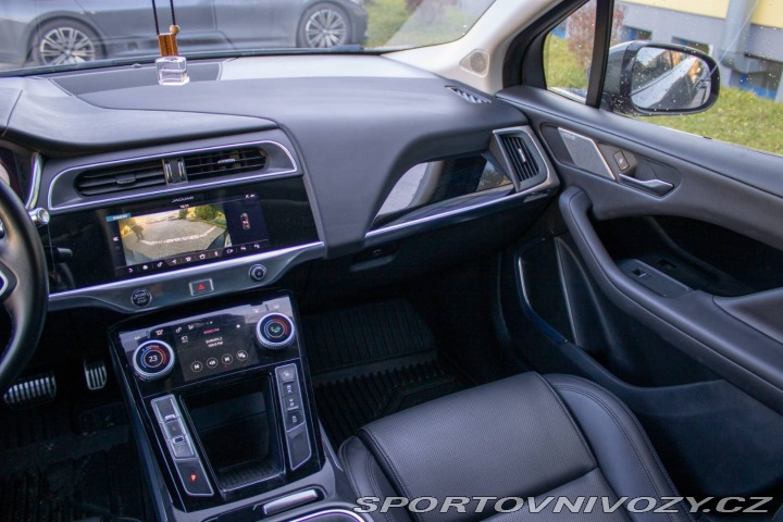 Jaguar I-Pace EV400 90 kWh AWD A/T, 29 2018