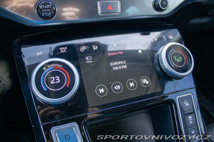 Jaguar I-Pace EV400 90 kWh AWD A/T, 29 2018