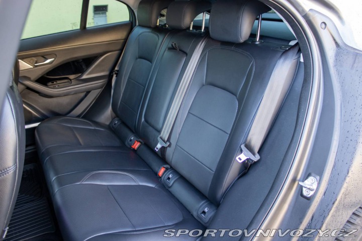 Jaguar I-Pace EV400 90 kWh AWD A/T, 29 2018