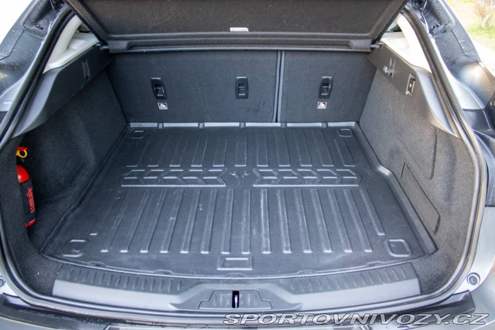 Jaguar I-Pace EV400 90 kWh AWD A/T, 29 2018