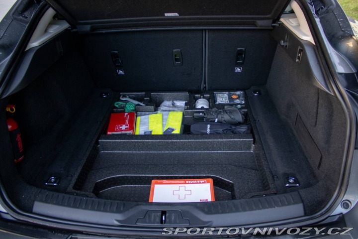 Jaguar I-Pace EV400 90 kWh AWD A/T, 29 2018