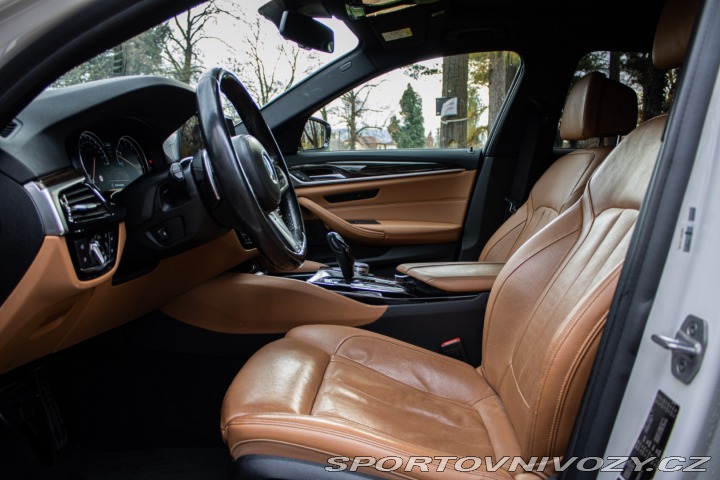 BMW 5 Touring  540i xDrive M-Pa 2018