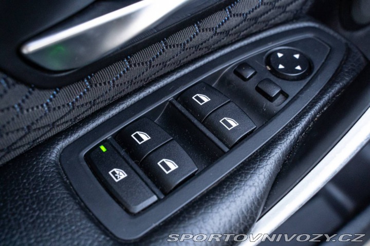 BMW 3 Touring 330d 2012