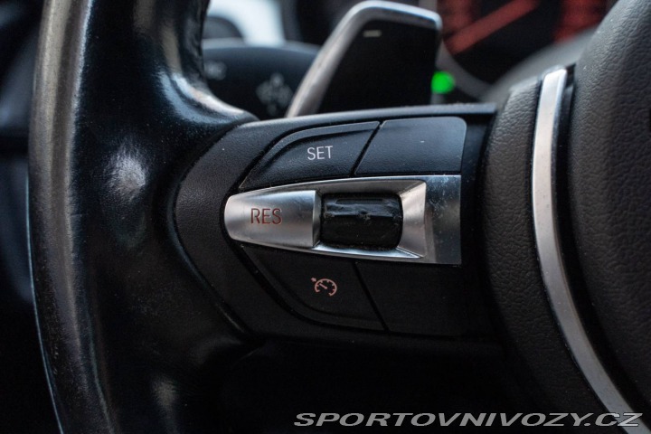 BMW 3 Touring 330d 2012