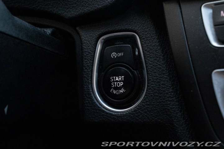 BMW 3 Touring 330d 2012