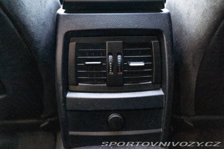 BMW 3 Touring 330d 2012