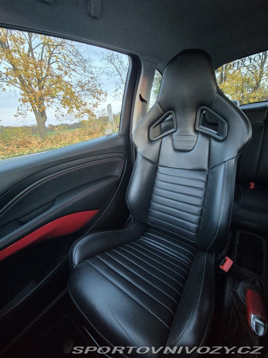 Opel Ostatní modely Adam S 2015