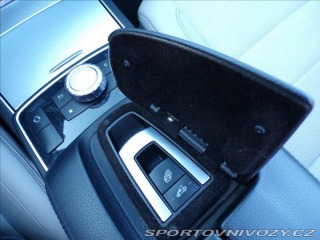 Mercedes-Benz E 200 2,0 2014