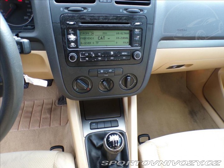 Volkswagen Golf 2,0 FSI-110KW COMFORT 2004