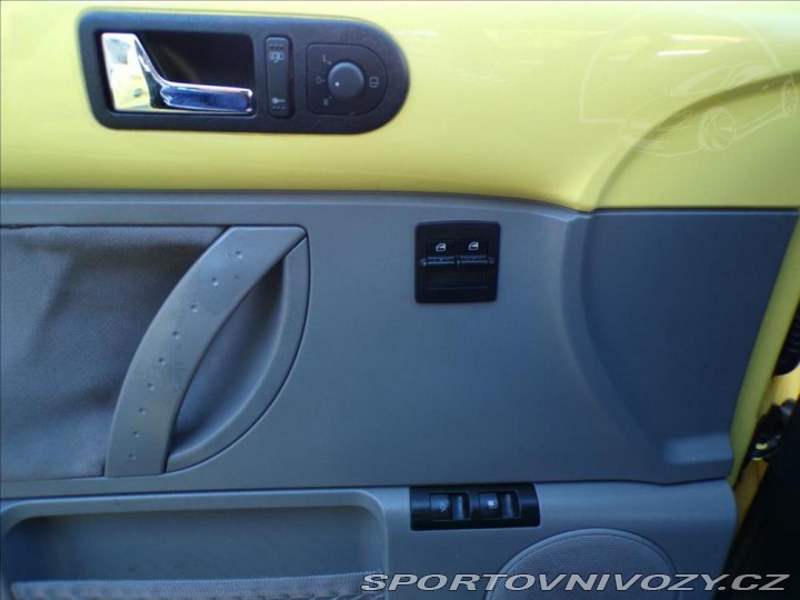 Volkswagen New Beetle 2,0 i 1999