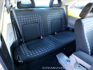 Volkswagen New Beetle 2,0 i 1999