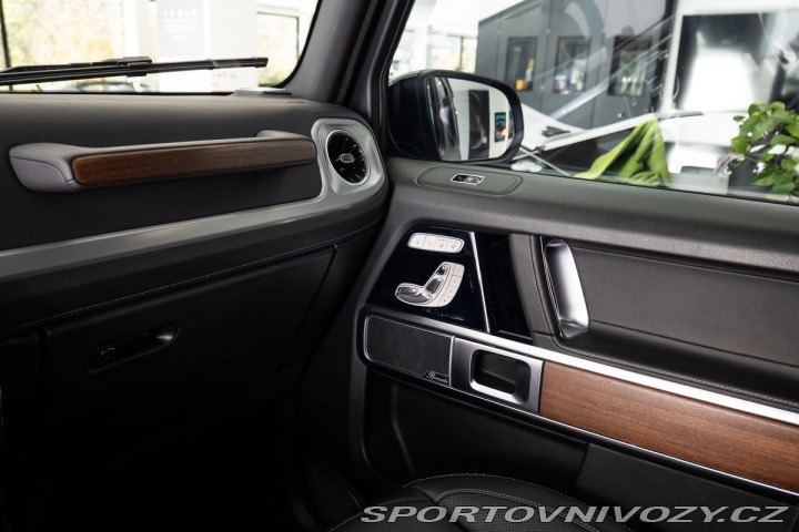 Mercedes-Benz Ostatní modely Třídy G AMG Line Burmester/360/LE 1800