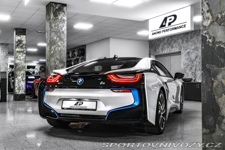 BMW i8 LASER/H&K/HUD 2017