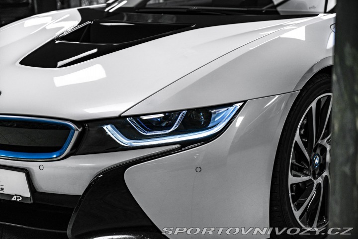 BMW i8 LASER/H&K/HUD 2017