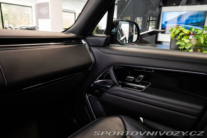 Ostatní značky Ostatní modely Land Rover Range Rover P530 Autobiography 2022