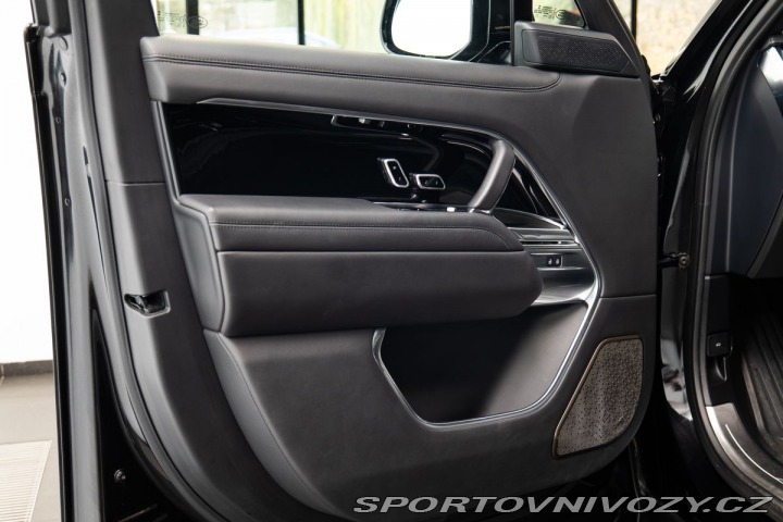 Ostatní značky Ostatní modely Land Rover Range Rover P530 Autobiography 2022