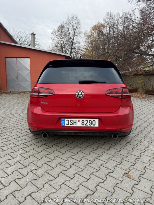 Volkswagen Golf GTI 7 2016