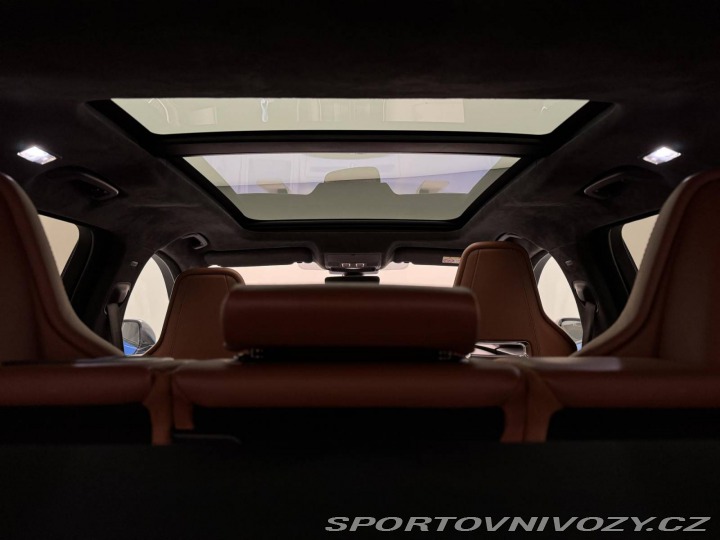 Jaguar F-Pace SVR 550 2019