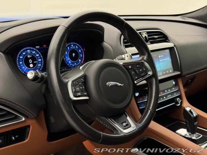 Jaguar F-Pace SVR 550 2019