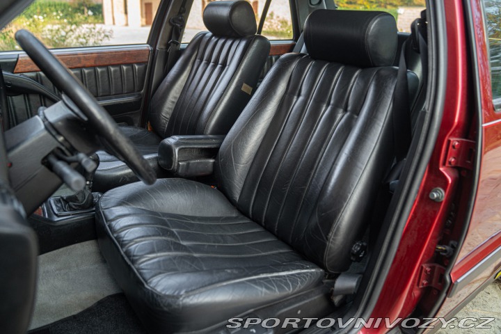 Lancia Ostatní modely THEMA 8.32 1989