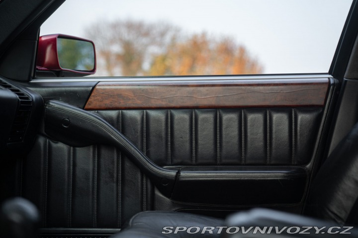 Lancia Ostatní modely THEMA 8.32 1989