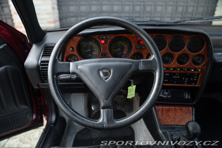 Lancia Ostatní modely THEMA 8.32 1989