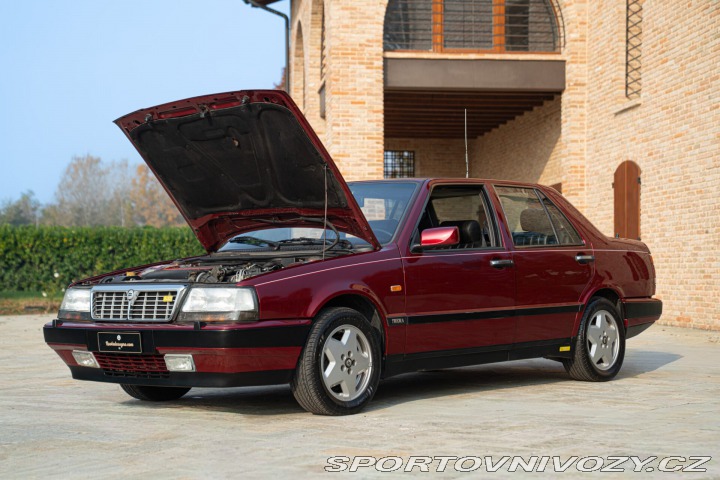Lancia Ostatní modely THEMA 8.32 1989