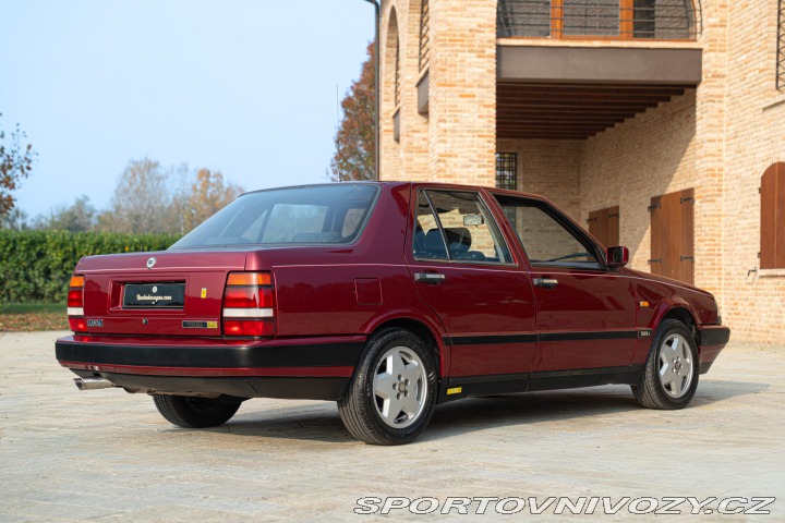 Lancia Ostatní modely THEMA 8.32 1989