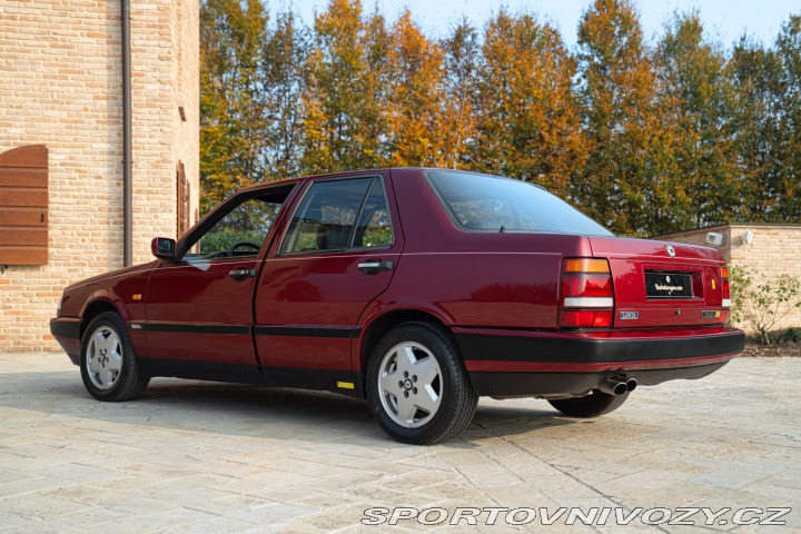 Lancia Ostatní modely THEMA 8.32 1989