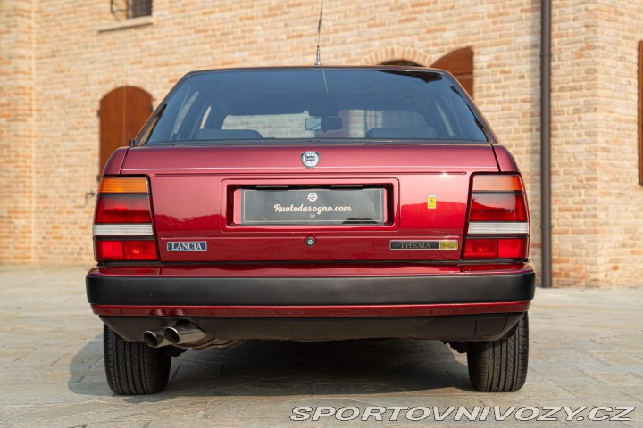 Lancia Ostatní modely THEMA 8.32 1989