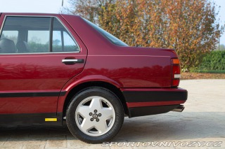 Lancia Ostatní modely THEMA 8.32 1989