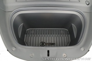 Tesla Model Y . Long Range AWD 79kWh 2023