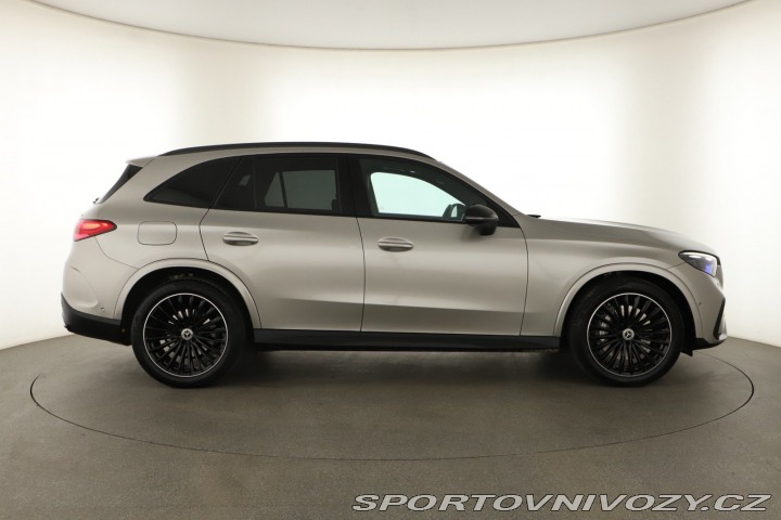 Mercedes-Benz Ostatní modely GLC AMG line GLC 220 d 4MATIC 2024