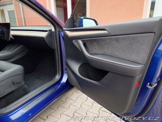 Tesla Model Y Dual Motor Long Range 378 2022