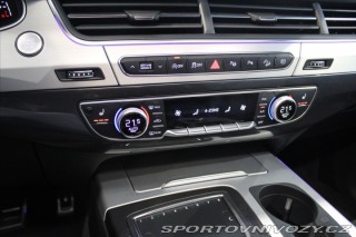 Audi Ostatní modely Q7 50TDi quattro S Line ACC 2019