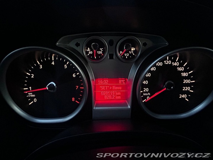 Ford Ostatní modely Focus 1,6   85 kw 2009