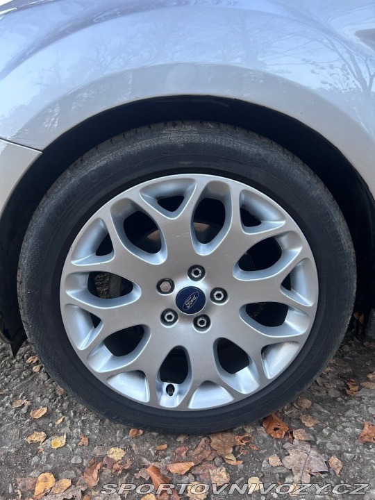 Ford Ostatní modely Focus 1,6   85 kw 2009