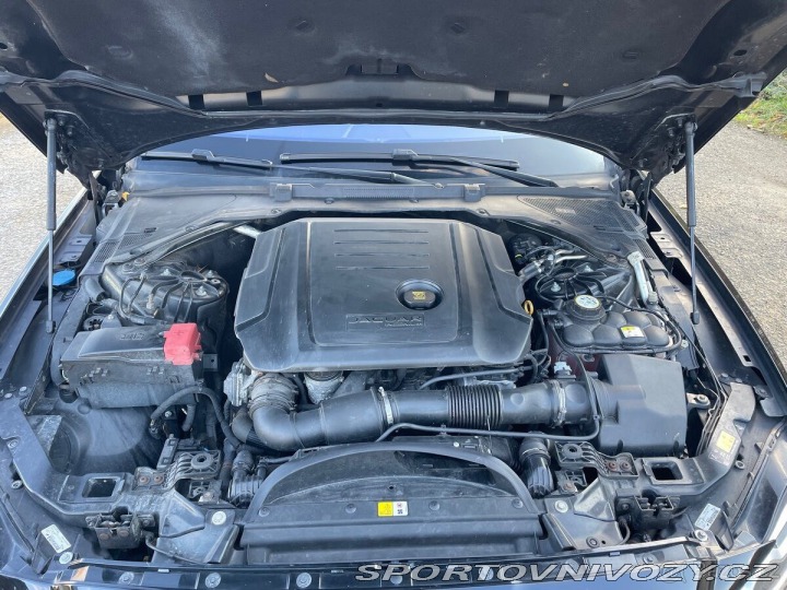 Jaguar XF 2,0 d AWD R-SPORT 2016