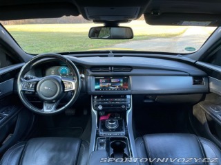 Jaguar XF 2,0   d AWD R-SPORT 2016